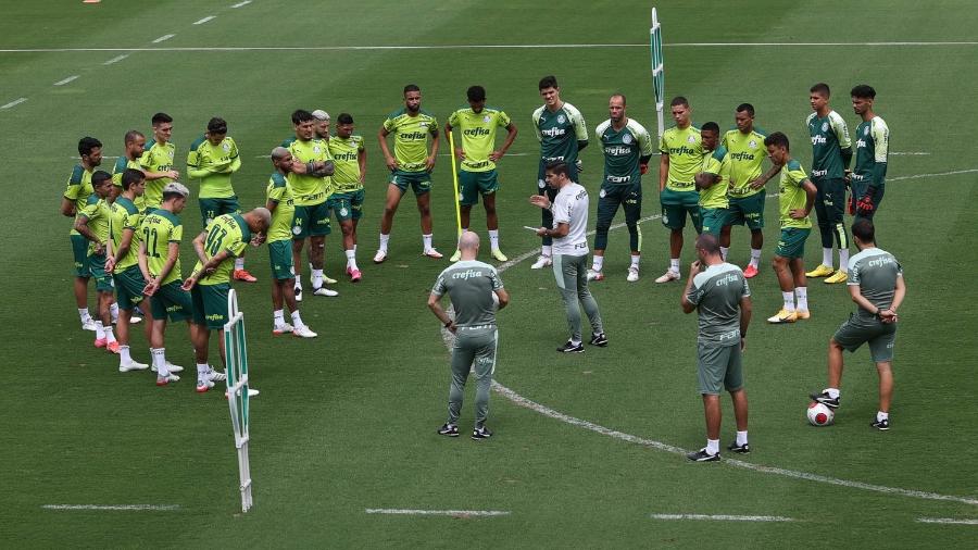 Primeiro treino do Palmeiras em 2022 - César Greco/Palmeiras