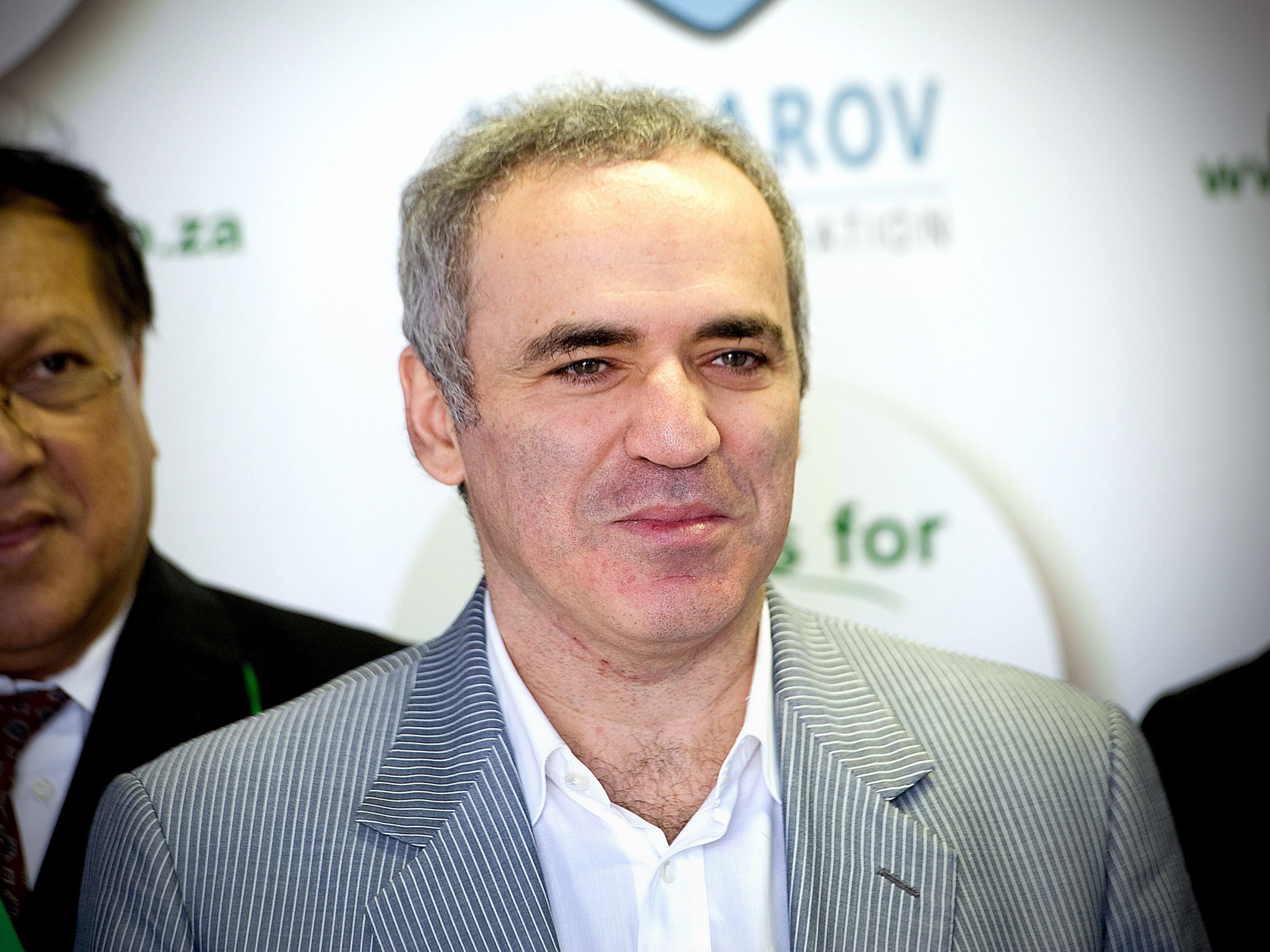 Rússia inclui enxadrista Kasparov na lista de agentes estrangeiros