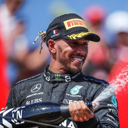 Lewis Hamilton tem contrato com a Mercedes até o fim de 2023 - Divulgação/Mercedes