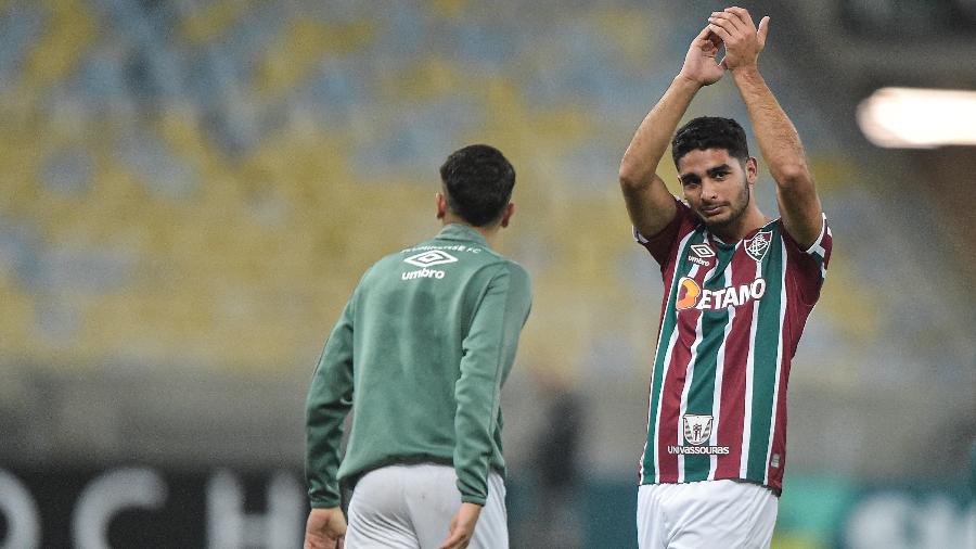 São Paulo tem negociação avançada por Michel Araújo, do Fluminense - Thiago Ribeiro/AGIF