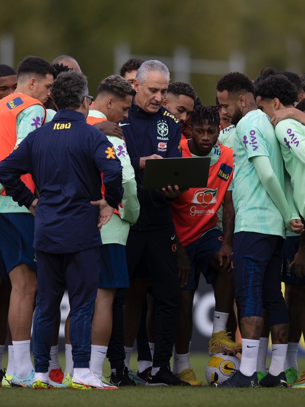 Líder do ranking da Fifa, Brasil vai lutar contra um tabu na Copa do Mundo  - 26/09/2022 - UOL Esporte