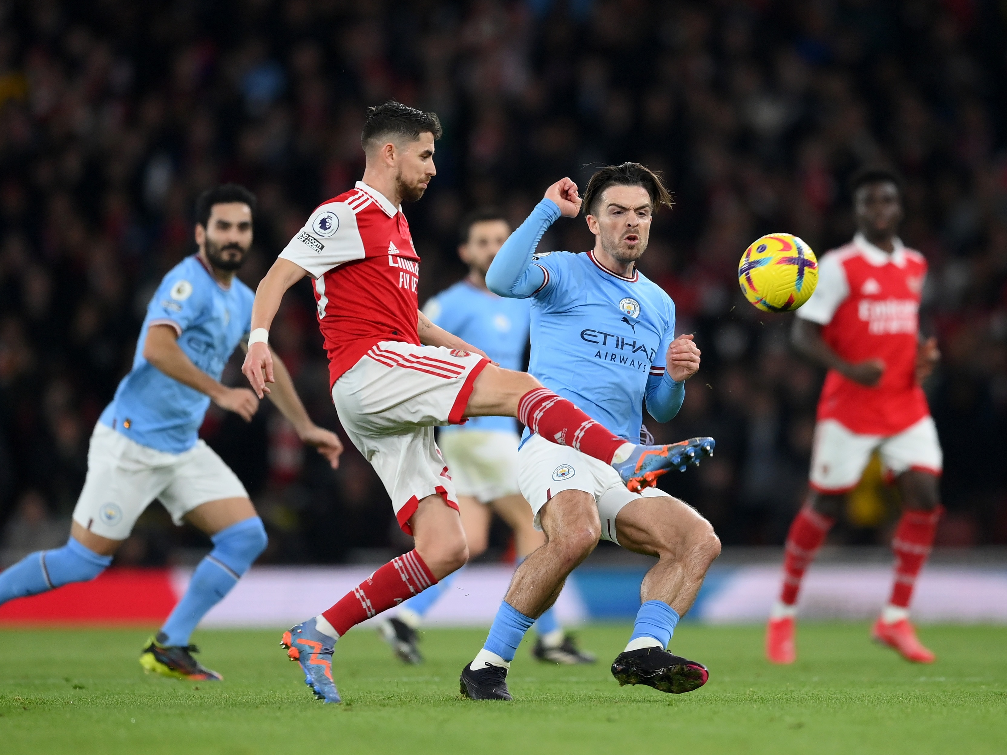 Em qual canal de TV estrará o Arsenal x City?