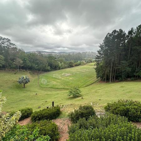 Vista dos campos do CT de Cotia, usado pela base do São Paulo - Eder Traskini/UOL