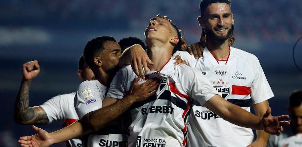 São Paulo vence Red Bull Bragantino, encerra jejum de quatro meses