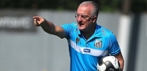 Dorival não participou dos treinos do Santos nesta terça-feira por problemas pessoais - Divulgação/SantosFC