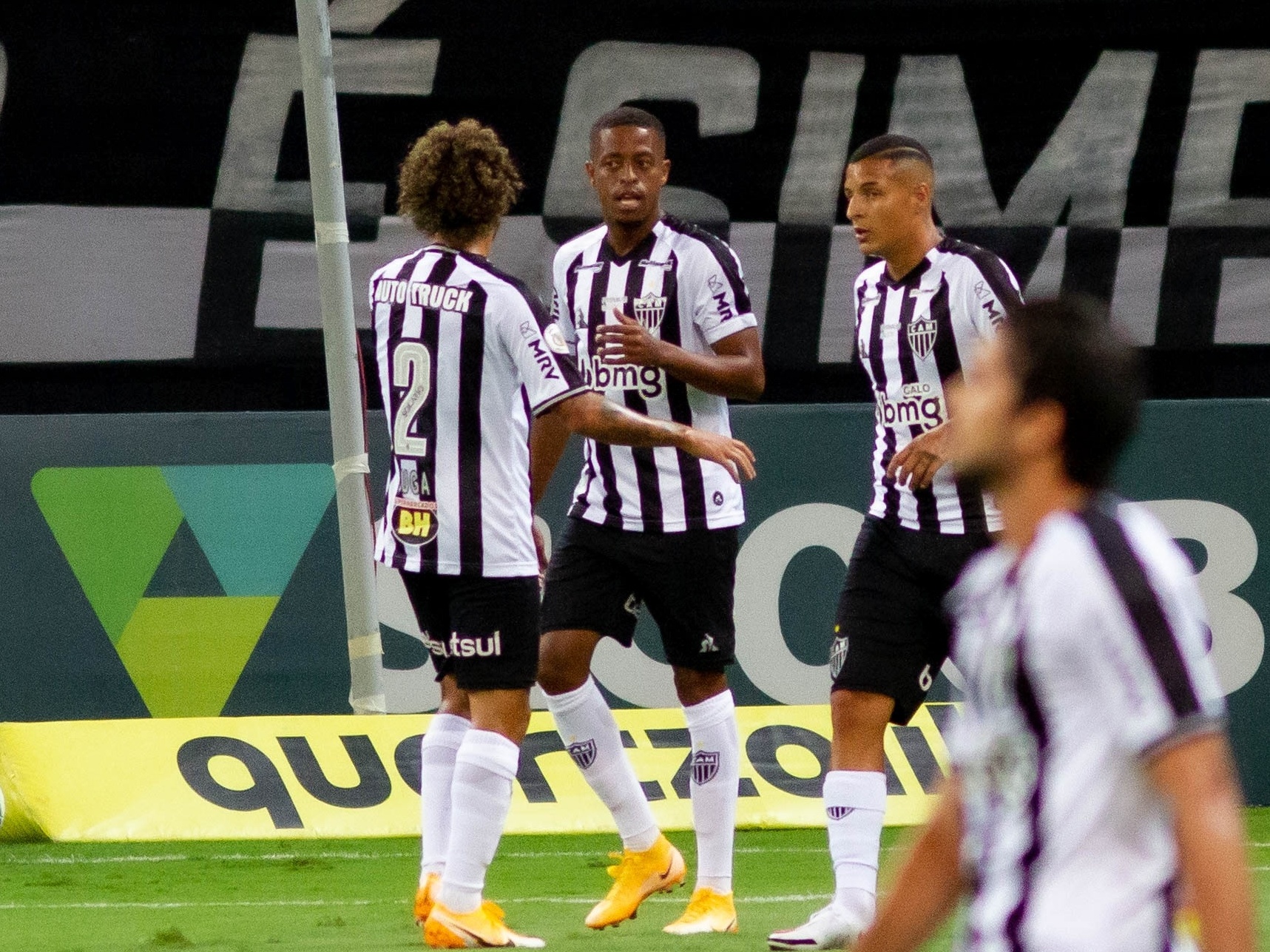 Bola de Cristal do Brasileirão traz as chances de vitória, empate