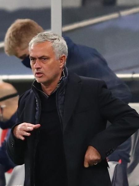 José Mourinho caiu no Tottenham, da Inglaterra, no início desta semana - Getty Images
