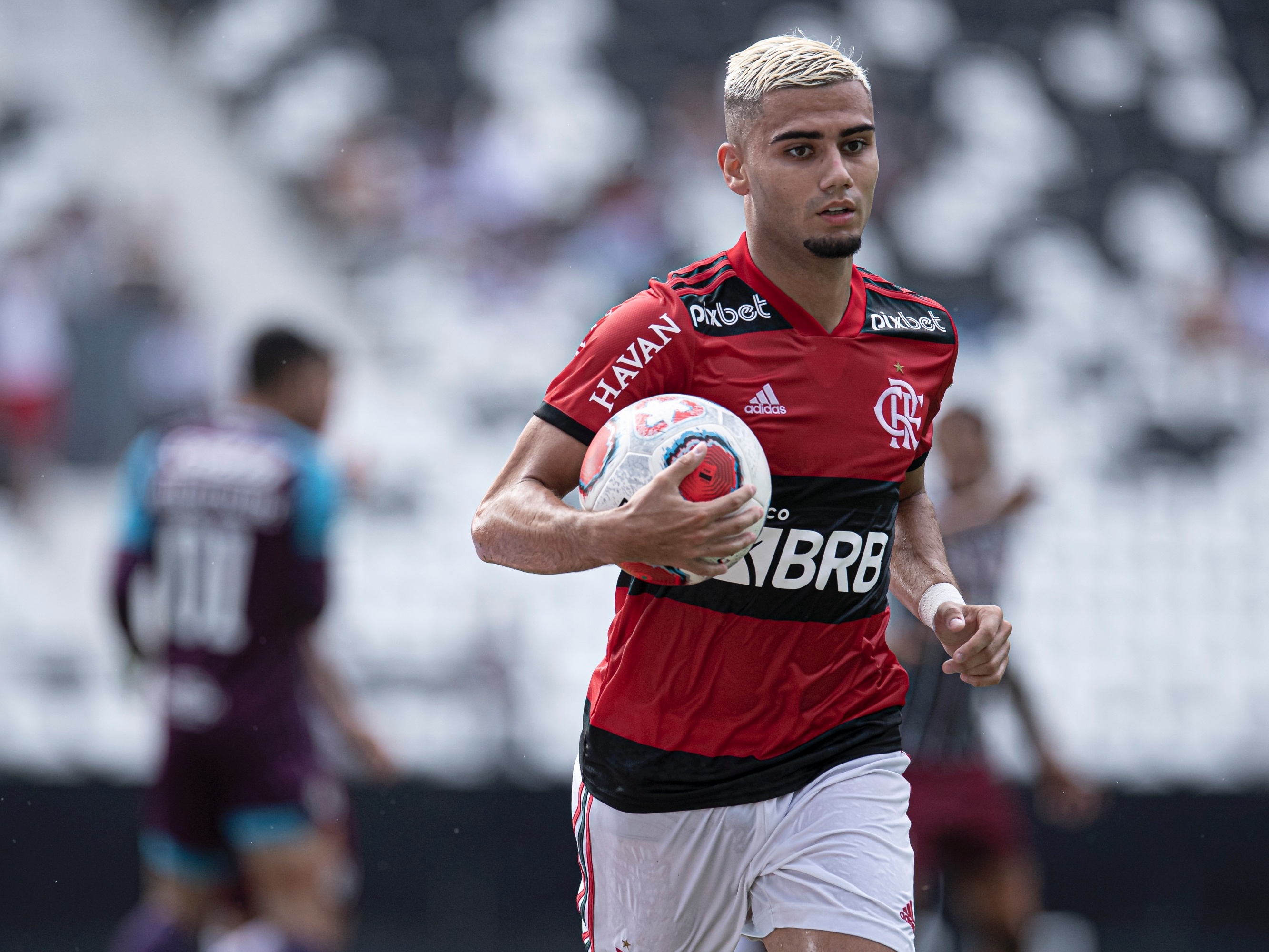 Andreas personifica maratona do Flamengo com presença em todos os jogos  desde que estreou - Flamengo - Extra Online