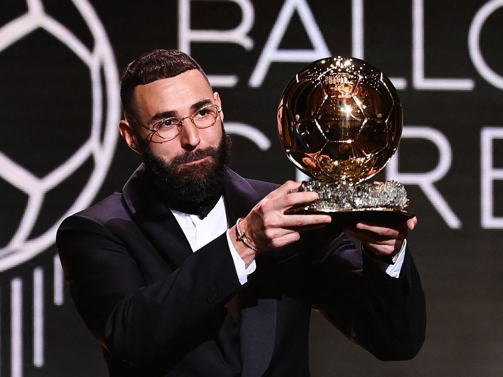 Bola de Ouro 2022: Benzema é melhor jogador do mundo