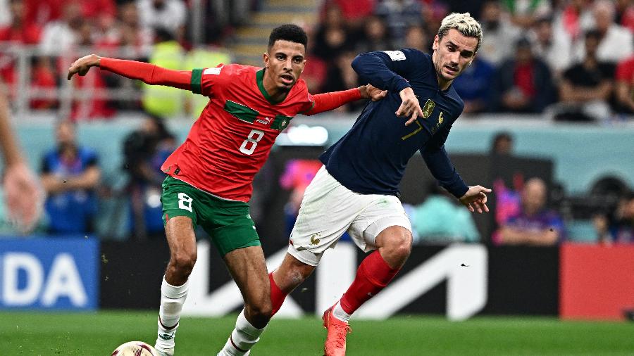 Ounahi marcado por Griezmann na semifinal da Copa, entre Marrocos e França - Gabriel Bouys/AFP