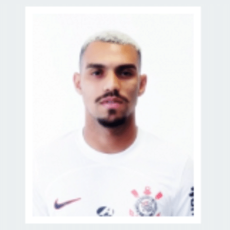 Matheuzinho aparece no site da CBF com a camisa do Corinthians