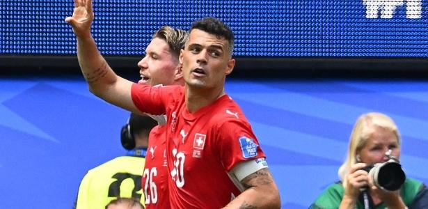 De rebelde a líder: Como o polêmico capitão Xhaka fez a Suíça pensar grande