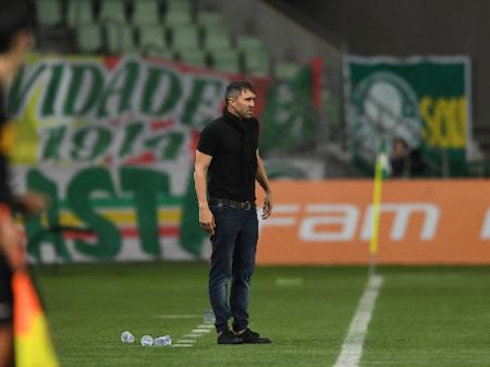 Análise: Inter transforma jogo tranquilo em drama e faz até Coudet sofrer  na Libertadores, internacional