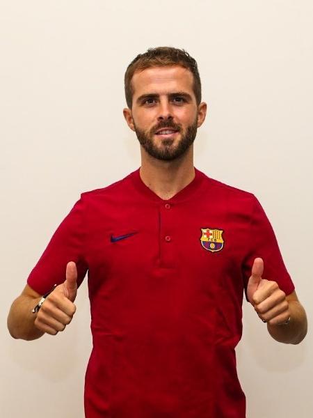 Pjanic foi apresentado no Barcelona - Reprodução / Twitter