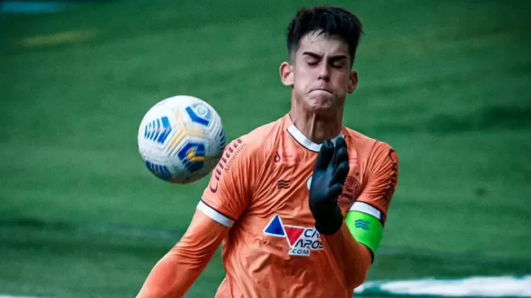 kiper U-17 Esporte Clube Bahia, Gabriel.