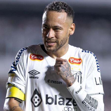 Neymar em sua reestreia pelo Santos, na Vila Belmiro