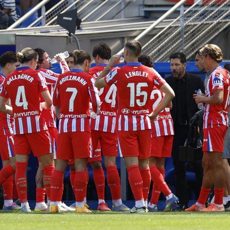Atlético de Madrid em jogo contra o Alavés pelo Campeonato Espanhol Atlético de Madrid em jogo contra o Alavés pelo Campeonato Espanhol