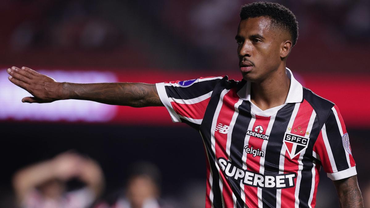 São Paulo não paga parcela da compra de Marcos Antônio e sofre tranfer ban