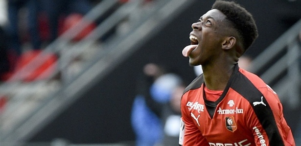 Ousmane Dembélé tem 18 anos e defende o Rennes - AFP PHOTO / DAMIEN MEYER 