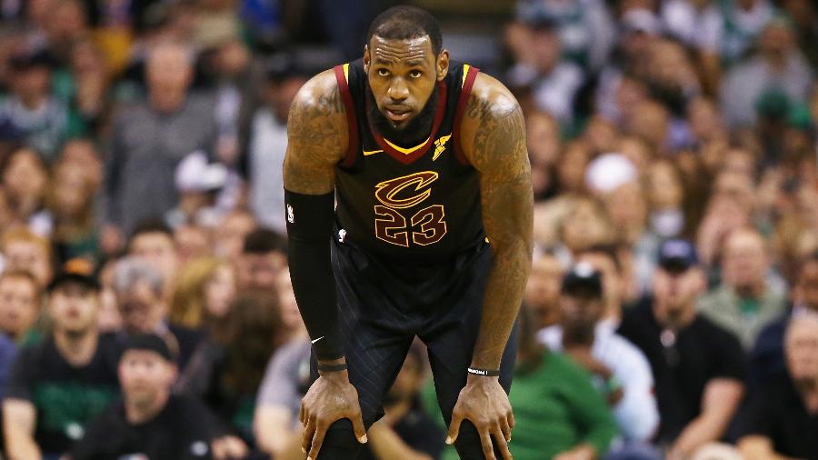 LeBron James durante partida do Cavaliers na NBA - Maddie Meyer/Getty Images