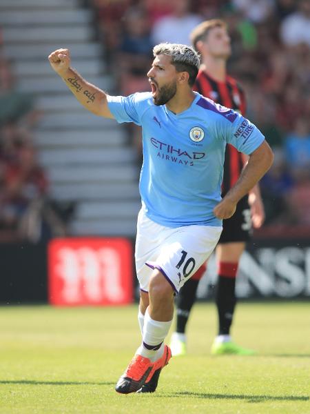 Sergio Agüero em jogo do Manchester City  - Marc Atkins/Offside/Getty Images