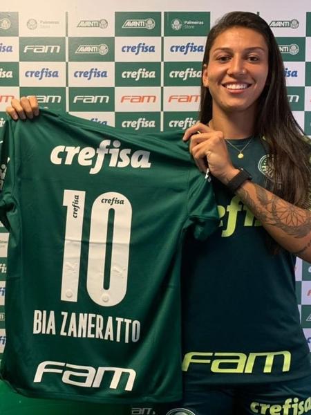 Bia Zaneratto em coletiva de apresentação do Palmeiras - Giovana Oliveira/Palmeiras