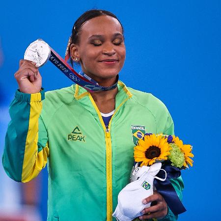 27.07.2021 - Jogos Olímpicos Tóquio 2020 - A atleta brasileira Rebeca Andrade conquista a medalha de prata na ginástica - Jonne Roriz/COB