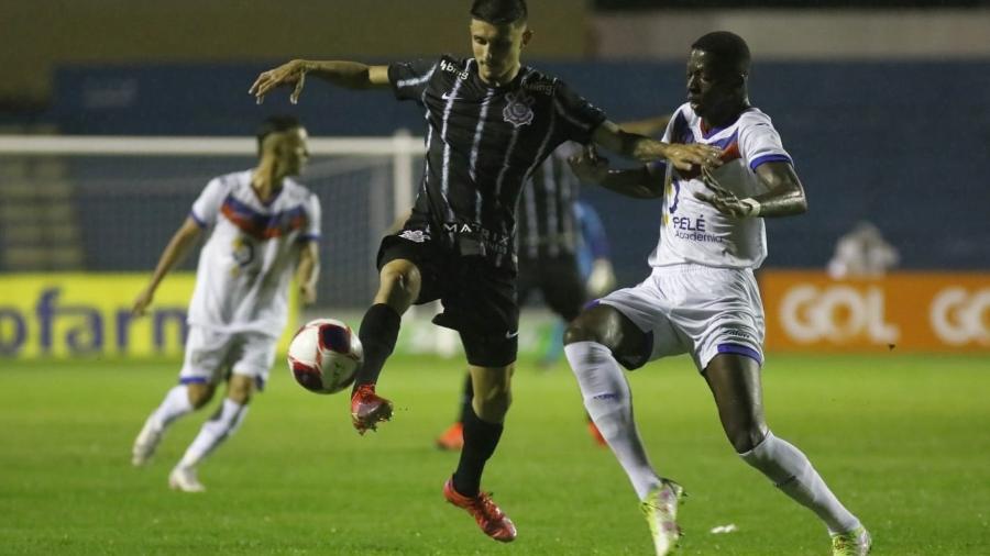 Corinthians estreou na Copinha 2022 contra o Resende, em São José dos Campos - Divulgação/Corinthians