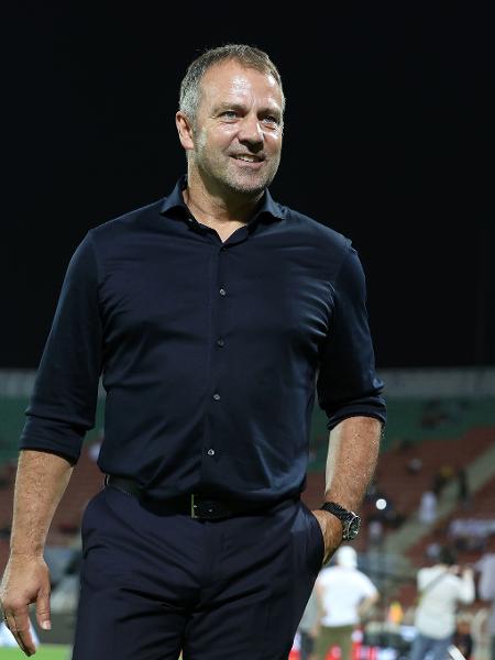 Hans-Dieter Flick, técnico da seleção da Alemanha, durante amistoso contra o Omã - Alexander Hassenstein/Getty Images