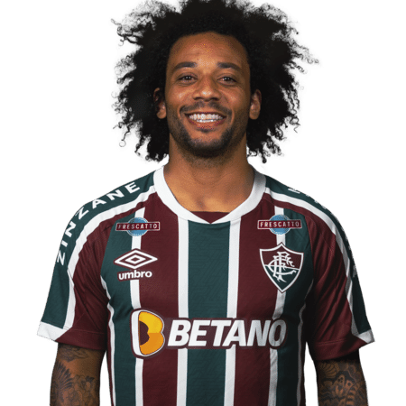 Marcelo, lateral do Fluminense - Divulgação/Site oficial do Fluminense