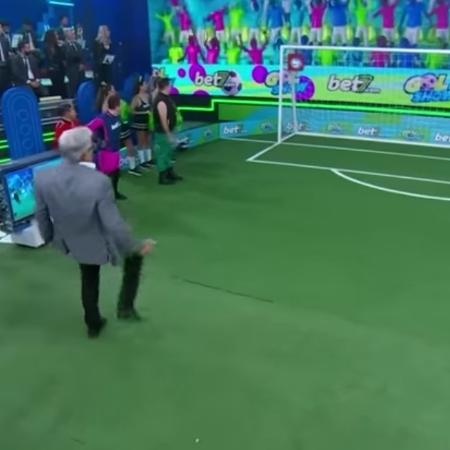 Mauro Naves participou do Gol Show, no programa do Ratinho