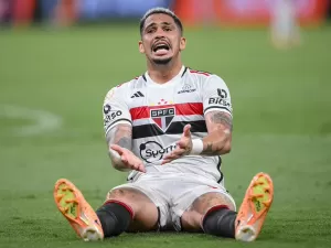 Luciano vê derrota injusta do São Paulo e cita falta de atenção por gol no fim