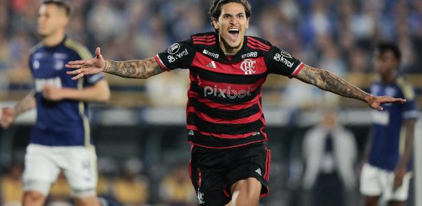 Flamengo sofre gol e estreia diferente de seus anos de títulos