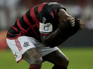 Líder Flamengo vai da melhor à pior atuação da travessia