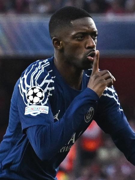 Dembélé é o principal jogador e também o dono do maior salário do PSG Dembélé é o principal jogador e também o dono do maior salário do PSG