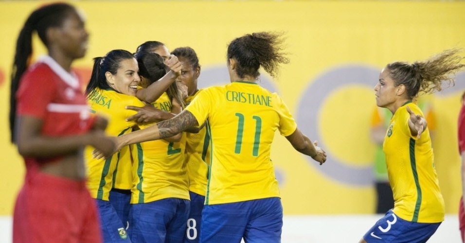 Cristiane marcou um dos gols da vitória do Brasil sobre o Canadá no torneio de futebol do Pan de Toronto