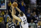 Com cesta de Marc Gasol no último lance, Grizzlies empatam série com Spurs