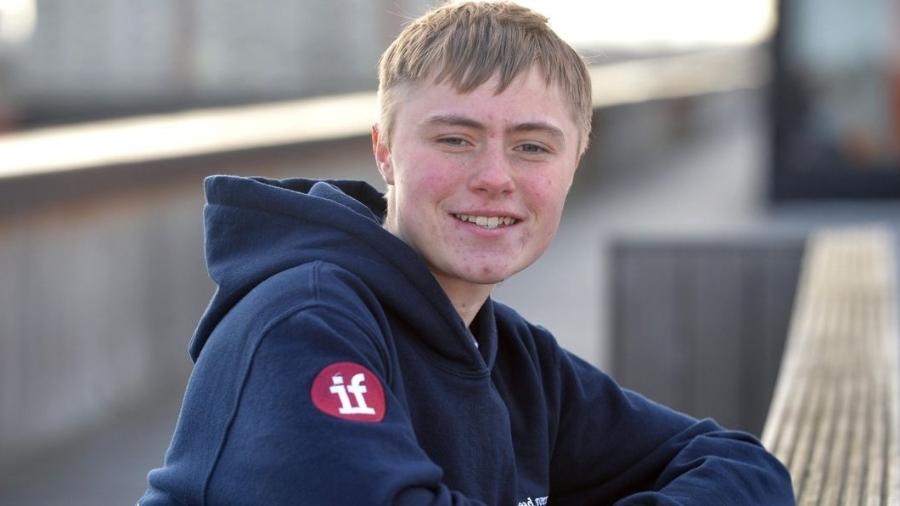 Zach Brookes se assumiu como transexual aos 18 anos - Reprodução/Birmingham Mail