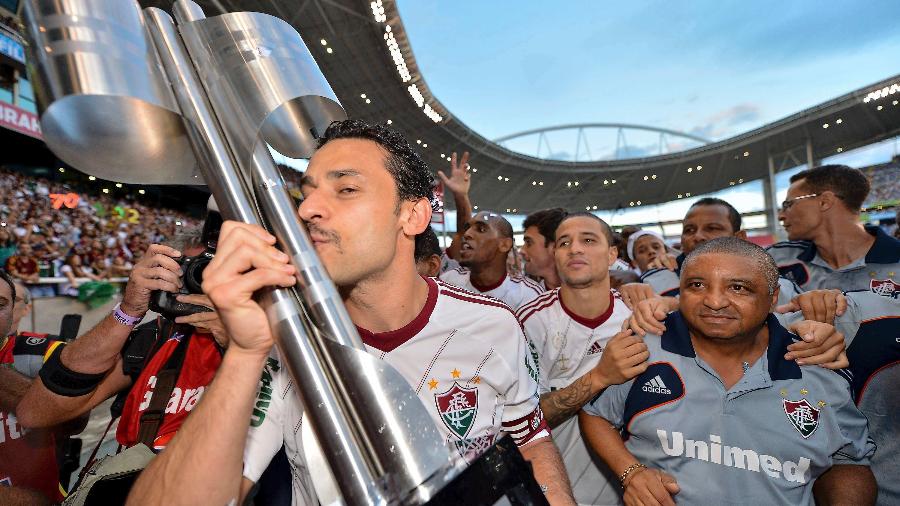 Fred celebra a conquista do Campeonato Brasileiro de 2012, pelo Fluminense - Buda Mendes/LatinContent via Getty Images