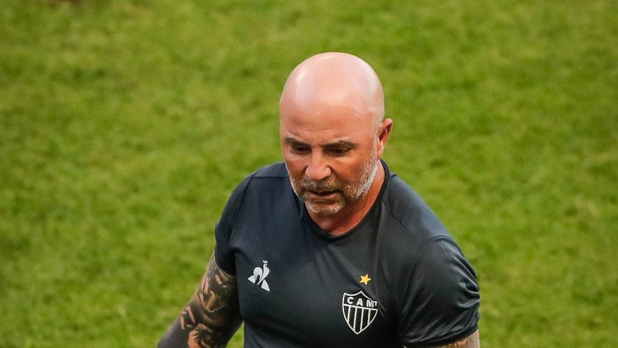 Jorge Sampaoli, técnico do Atlético-MG, ainda quer camisa 9 e goleiro no mercado da bola - Bruno Cantini/Atlético-MG