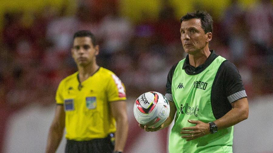 Técnico Zé Ricardo foi vaiado pela torcida do Vasco, no estádio Rei Pelé (AL), após o empate com o CRB - Daniel Ramalho / Vasco