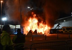 Incêndio atinge lado de fora do estádio do Man City antes do jogo da Liga dos Campeões