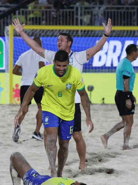 Brasil bateu Portugal por 4 a 2 e avançou à final da Copa do Mundo de Futebol de Areia