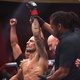 Pantoja atropela, finaliza Kara-France e mantém cinturão do UFC pela 4ª vez