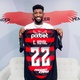 Flamengo investe pesado, mas entre chegadas e partidas lucra R$ 268 milhões