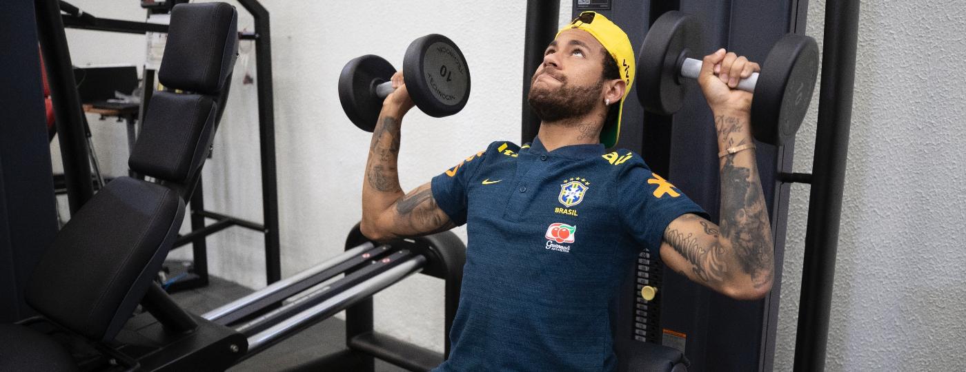 Neymar faz apenas treinos físicos para se recuperar de dores no joelho - Lucas Figueiredo/CBF.com.br/Divulgação