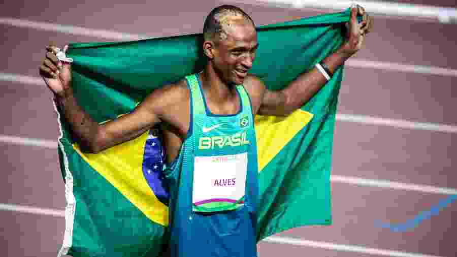 Campeão do atletismo sofreu queimadura na cabeça com 10 ...