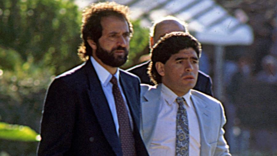 Além de jogarem juntos, Carlos Fren e Maradona formaram parceria na comissão técnica do pequeno Mandyú - e posteriormente do Racing - nos anos 90 - El Grafico/Getty Images
