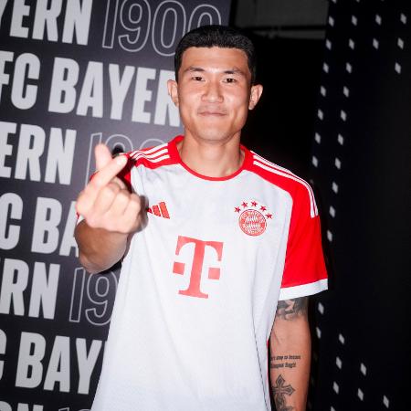 Kim Min-jae assinou com o Bayern de Munique por cinco temporadas