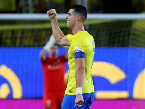 Cristiano Ronaldo comemora recorde pelo Saudita: 'me perseguem'